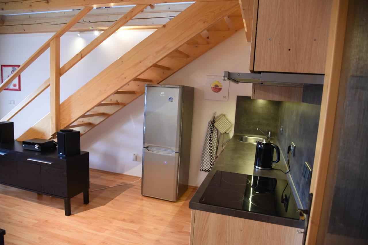 Apartmán Mezi Kopci - Mid Hills Apartment Roudnice Exteriér fotografie