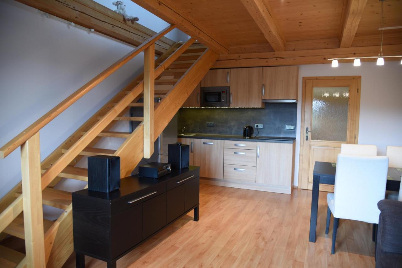 Apartmán Mezi Kopci - Mid Hills Apartment Roudnice Exteriér fotografie